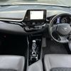 toyota c-hr 2019 -TOYOTA--C-HR 6AA-ZYX11--ZYX11-2004433---TOYOTA--C-HR 6AA-ZYX11--ZYX11-2004433- image 31