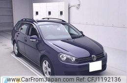 volkswagen golf-variant 2013 CFJ1192136