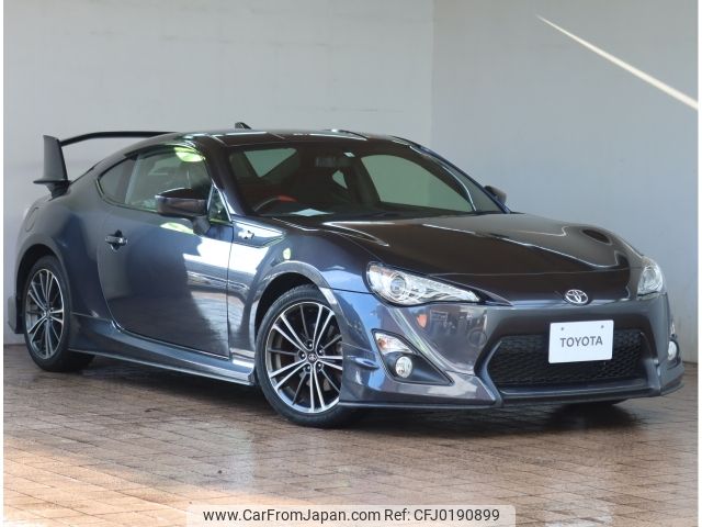 toyota 86 2016 -TOYOTA--86 DBA-ZN6--ZN6-016945---TOYOTA--86 DBA-ZN6--ZN6-016945- image 1