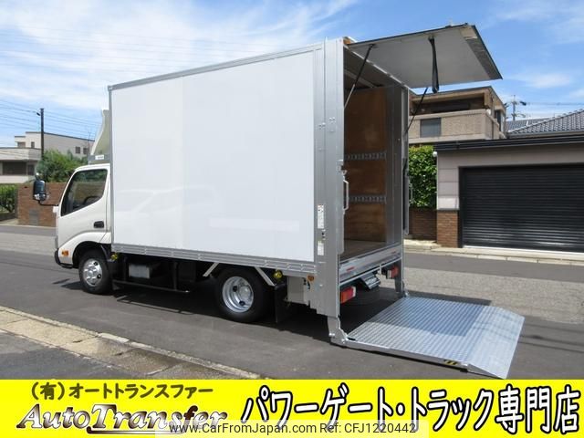 toyota dyna-truck 2018 GOO_NET_EXCHANGE_0200468A30250526W001 image 1