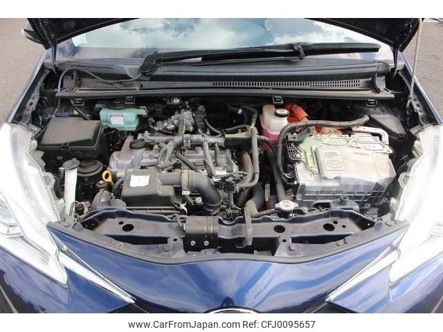 toyota vitz 2018 -TOYOTA--Vitz DAA-NHP130--NHP130-2042015---TOYOTA--Vitz DAA-NHP130--NHP130-2042015- image 2