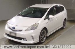 toyota prius-α 2013 CFJ1872292
