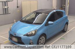 toyota aqua 2012 -TOYOTA--AQUA NHP10-2077106---TOYOTA--AQUA NHP10-2077106-