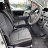 toyota noah 2007 TE1490 image 3