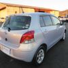 toyota vitz 2010 504749-RAOID:9669 image 3