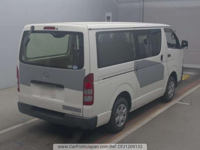 toyota regiusace-van 2017 quick_quick_QDF-KDH201V_KDH201-0219971 image 2