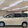 toyota noah 2012 BD230693A0092 image 8