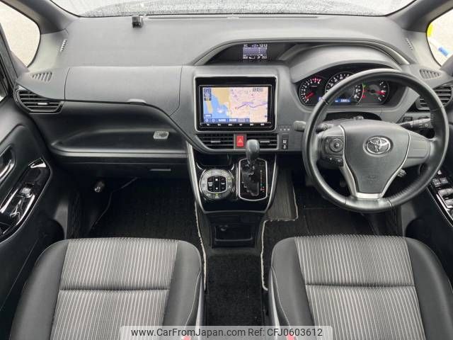 toyota voxy 2019 -TOYOTA--Voxy DBA-ZRR80W--ZRR80-0543720---TOYOTA--Voxy DBA-ZRR80W--ZRR80-0543720- image 2