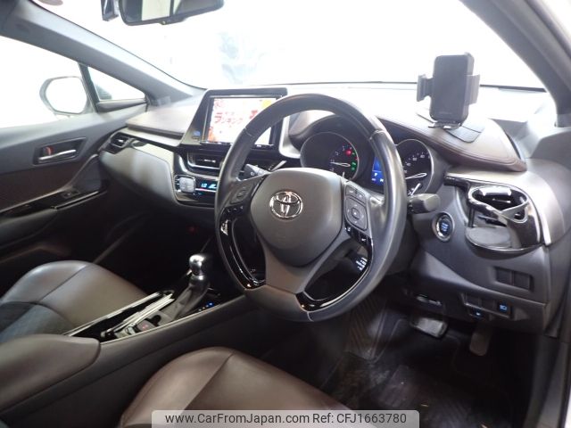 toyota c-hr 2017 CFJ1663780 image 2