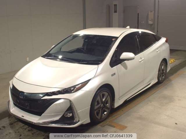 toyota prius-phv 2020 -TOYOTA--Prius PHV 6LA-ZVW52--ZVE52-3177484---TOYOTA--Prius PHV 6LA-ZVW52--ZVE52-3177484- image 1