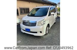 toyota noah 2011 -TOYOTA--Noah DBA-ZRR70G--ZRR70-0462120---TOYOTA--Noah DBA-ZRR70G--ZRR70-0462120-