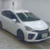 toyota prius-α 2015 CFJ1778241 image 1