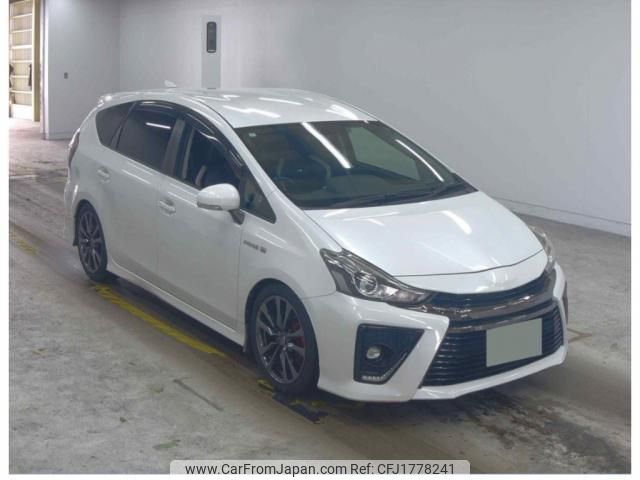 toyota prius-α 2015 CFJ1778241 image 1