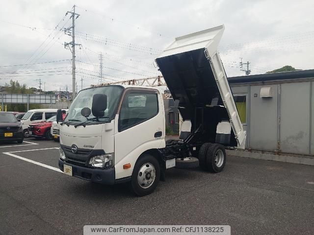 hino dutro 2016 GOO_NET_EXCHANGE_1101030A30250511W001 image 1