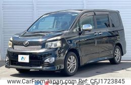 toyota voxy 2011 CFJ1723845