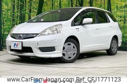honda fit-shuttle-hybrid 2013 CFJ1771123