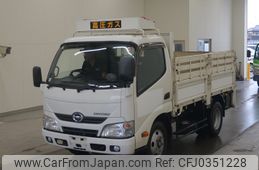 hino dutro 2014 -HINO--Hino Dutoro XZU605M-0007829---HINO--Hino Dutoro XZU605M-0007829-