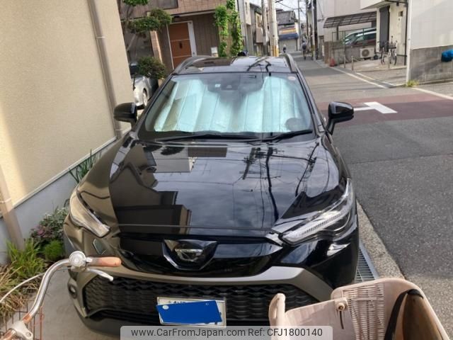 toyota corolla-cross 2023 CFJ1800140 image 1