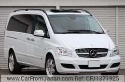 mercedes-benz v-class 2013 quick_quick_639350A_WDF63981323818031