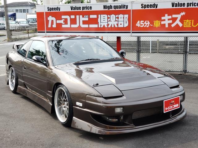 car_e962a9f3-4b4e-40f1-adfc-