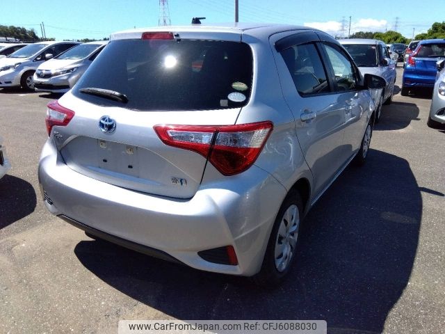 toyota vitz 2019 -TOYOTA--Vitz DAA-NHP130--NHP130-4011536---TOYOTA--Vitz DAA-NHP130--NHP130-4011536- image 2