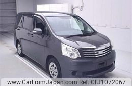 toyota noah 2013 -TOYOTA--Noah ZRR70G--0557747---TOYOTA--Noah ZRR70G--0557747-