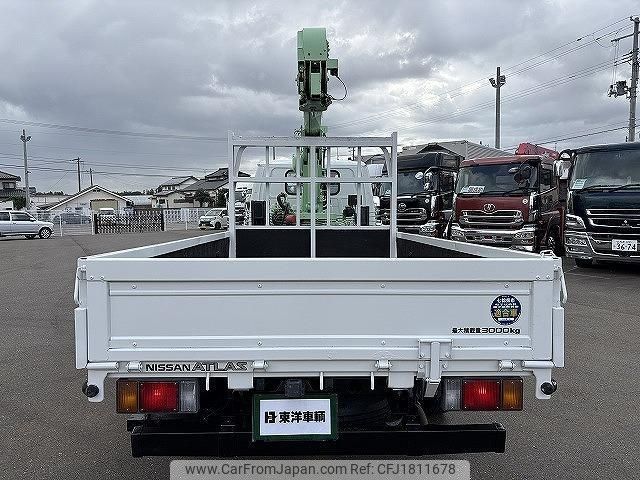 nissan atlas 2003 CFJ1811678 image 2