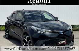 toyota c-hr 2017 quick_quick_DAA-ZYX10_ZYX10-2025546