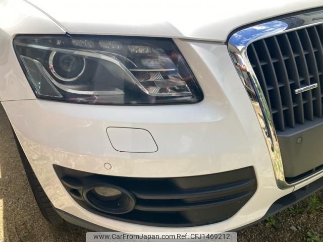 audi q5 2011 -AUDI--Audi Q5 ABA-8RCDNF--WAUZZZ8RXCA008140---AUDI--Audi Q5 ABA-8RCDNF--WAUZZZ8RXCA008140- image 2