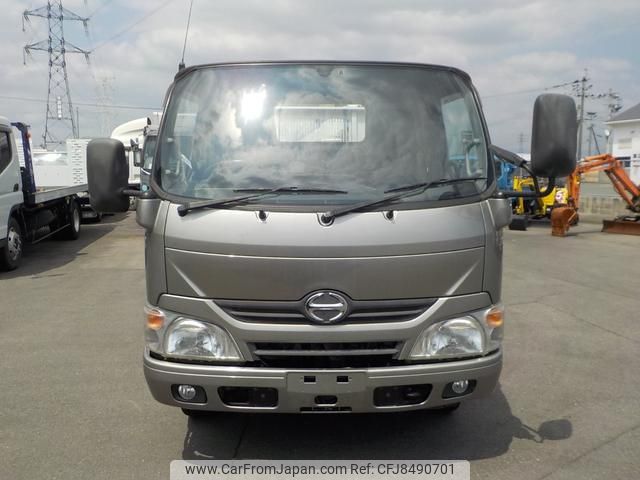 hino dutro 2015 GOO_NET_EXCHANGE_0840390A30230413W001 image 2