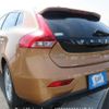 volvo v40 2014 646828-Y2025060314F-21 image 2