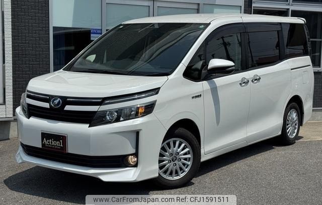 toyota voxy 2014 CFJ1591511 image 1