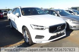 volvo xc60 2018 -VOLVO--Volvo XC60 DBA-UB420XC--YV1UZ10MCJ1124603---VOLVO--Volvo XC60 DBA-UB420XC--YV1UZ10MCJ1124603-