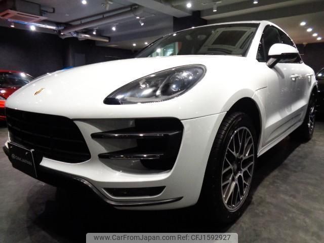 porsche macan 2016 CFJ1592927 image 1