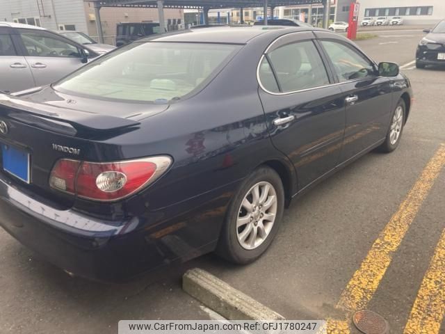 toyota windom 2002 CFJ1780247 image 2