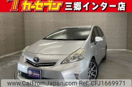 toyota prius-α 2012 CFJ1669971