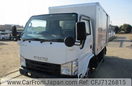 isuzu-elf-truck-2016-7854-car_e996b1a3-b202-40f0-a57d-427aa353ffdb