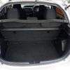 toyota vitz 2017 NIKYO_JW40558 image 1