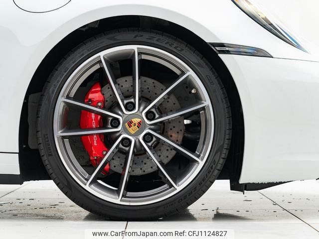 porsche 911 2019 quick_quick_3BA-992L30_WP0ZZZ99ZLS217616 image 2