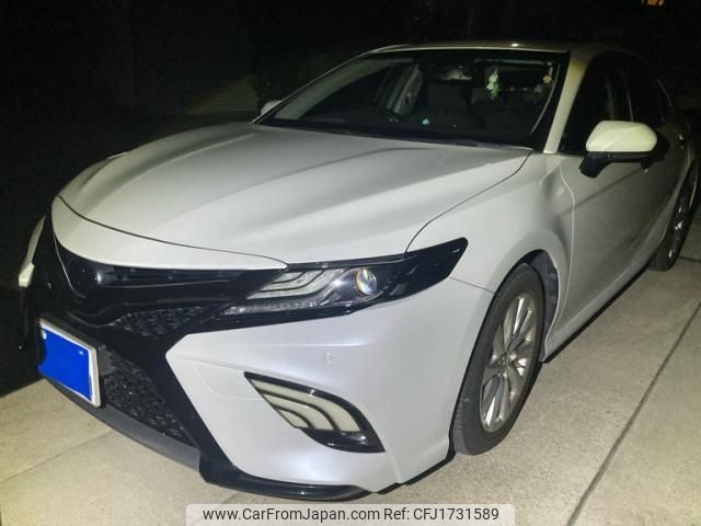 toyota camry 2017 CFJ1731589 image 1