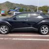 toyota c-hr 2017 quick_quick_DAA-ZYX10_ZYX10-2098720 image 2