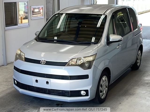 toyota spade 2012 CFJ1757245 image 1