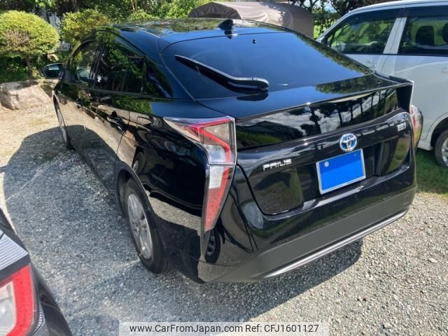 toyota prius 2016 CFJ1601127 image 2