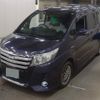 toyota noah 2016 quick_quick_DAA-ZWR80W_0213830 image 5