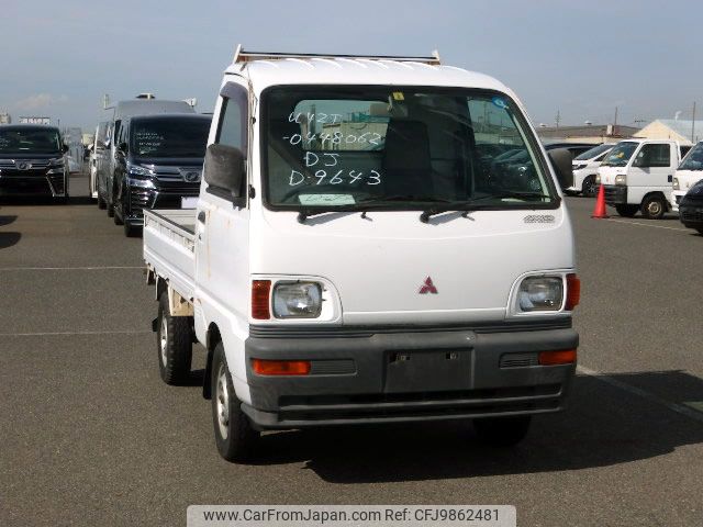 mitsubishi minicab-truck 1997 No.15507 image 2