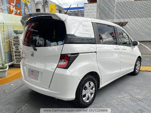 honda freed-spike 2013 -HONDA--Freed Spike DBA-GB3--GB3-3000579---HONDA--Freed Spike DBA-GB3--GB3-3000579- image 2