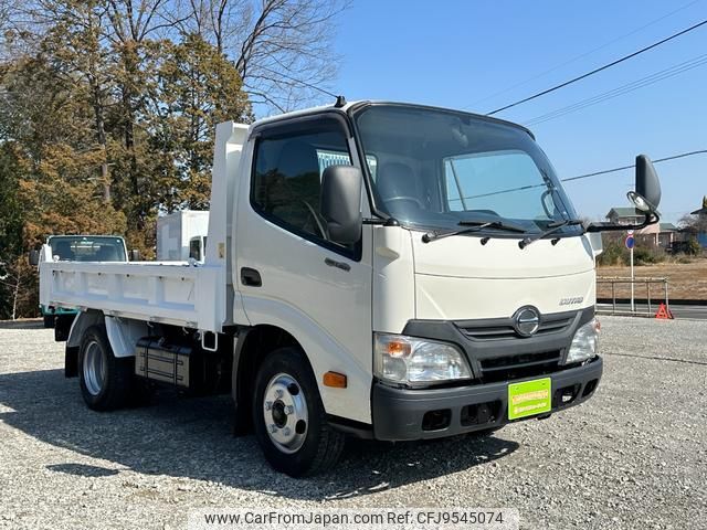 hino dutro 2014 GOO_NET_EXCHANGE_0561411A30240304W001 image 1