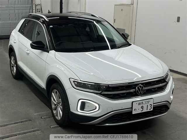 volkswagen t-roc 2024 CFJ1788610 image 1