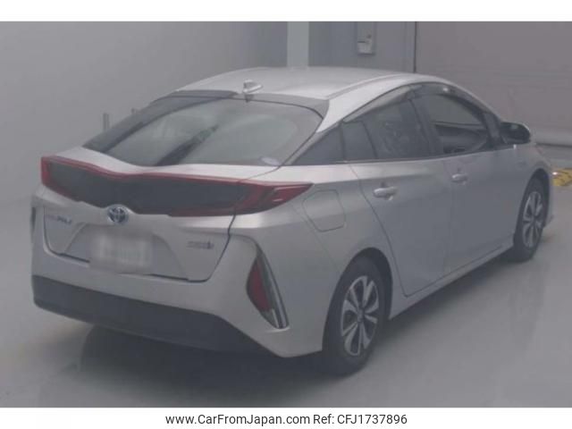 toyota prius-phv 2019 CFJ1737896 image 2