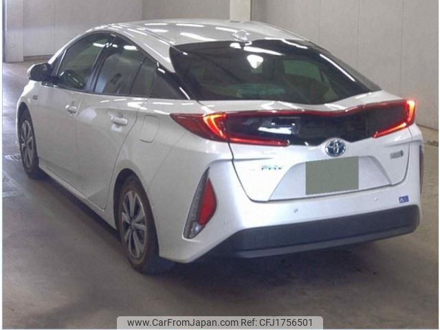 toyota prius-phv 2022 CFJ1756501 image 2